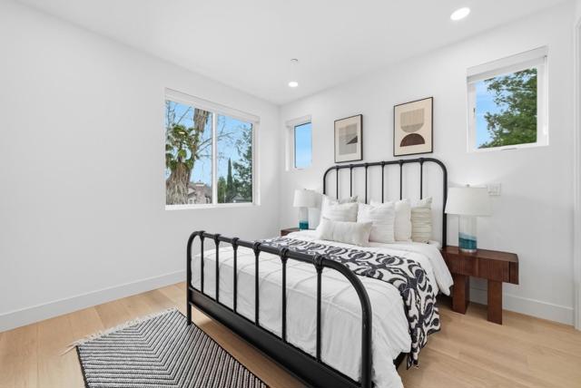 395 Martens Avenue, Mountain View CA: https://media.crmls.org/mediaz/a2934a1e-0384-4ce8-938b-04071314b9ec.jpg