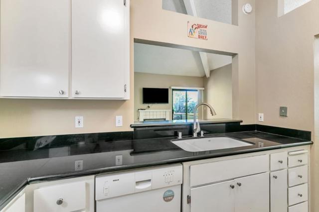 1440 Alma Loop, San Jose CA: https://media.crmls.org/mediaz/a29402ff-b6c5-4acb-b3e0-78ceaa28349d.jpg