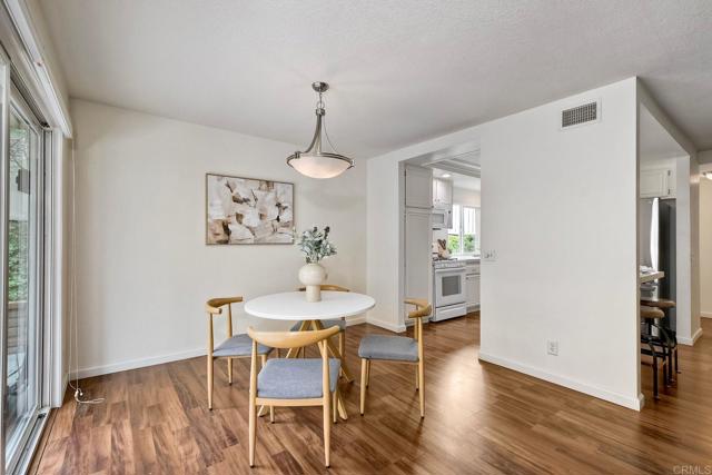 3536 Sky Haven Lane, Oceanside CA: https://media.crmls.org/mediaz/a2944d03-22e1-43d2-adeb-059b2d5ab03f.jpg