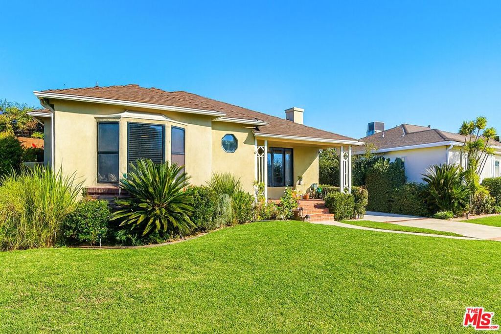 532 N San Marino Avenue