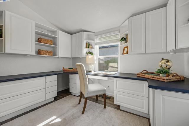1153 Sherry Way, Livermore CA: https://media.crmls.org/mediaz/a29702a2-ad98-4215-a6f5-fcb3ef2258f6.jpg