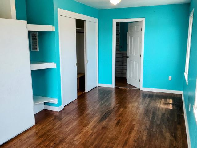230 Paloma Avenue, Salinas CA: https://media.crmls.org/mediaz/a2978c38-58bc-488b-9899-b55e81a2d30d.jpg