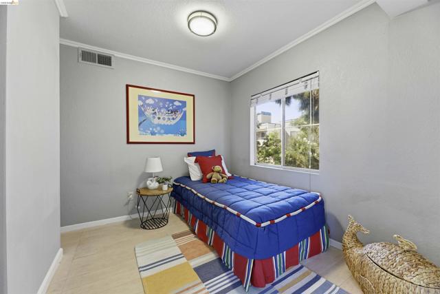 Image 21 of 38 For 535 Pierce 5203