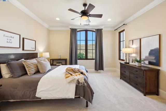 6340 Inspiration Ter, Pleasanton CA: https://media.crmls.org/mediaz/a2983f88-e409-4ced-a58b-17510de22dc6.jpg
