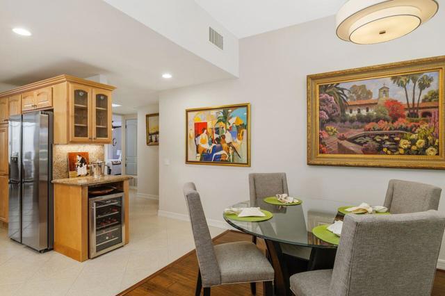 45475 Pueblo Road, Indian Wells CA: https://media.crmls.org/mediaz/a2989d3d-e948-45e0-9811-5489117ef6ce.jpg