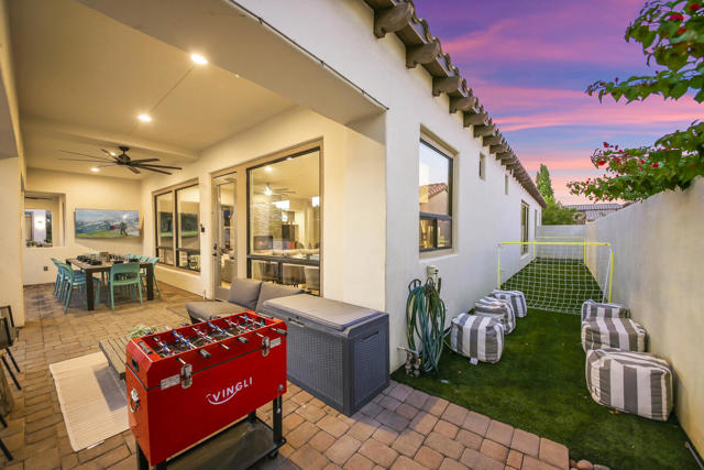 81107 Carefree Drive, Indio CA: https://media.crmls.org/mediaz/a29930d3-f978-48a5-b9f2-a0c3935b2b83.jpg