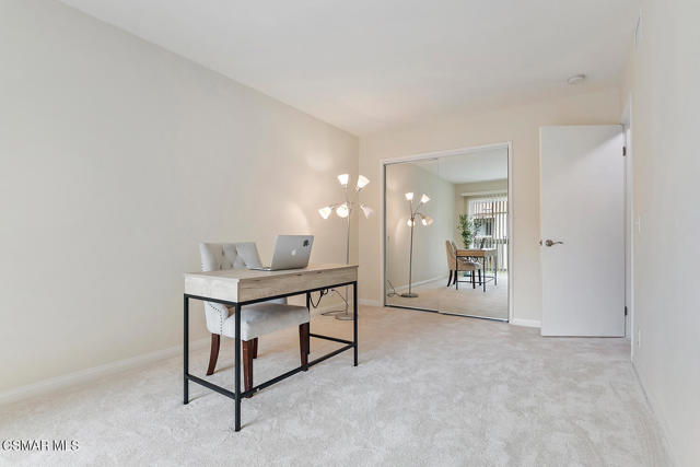 1617 Beagle Court, Ventura CA: https://media.crmls.org/mediaz/a2993615-6399-4038-8fc0-259fc839944e.jpg