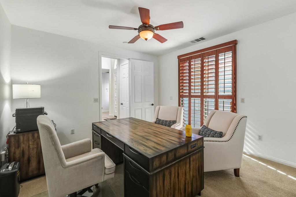 MLS #219138594DA image #11