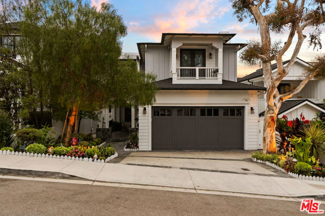 592 30th Street, Manhattan Beach, California 90266, 5 Bedrooms Bedrooms, 0 ,6 BathroomsBathrooms,Residential,Sold,30th,0,26761927 592 30th Street, Manhattan Beach, California 90266, 5 Bedrooms Bedrooms, 0 ,6 BathroomsBathrooms,Residential,Sold,30th,0,26761927