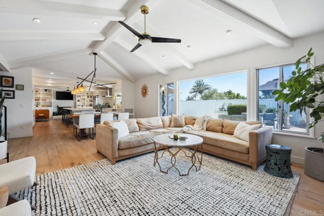 5171 College Gardens Court, San Diego CA: https://media.crmls.org/mediaz/a29ae940-f228-46ed-90be-02811faa42a4.jpg