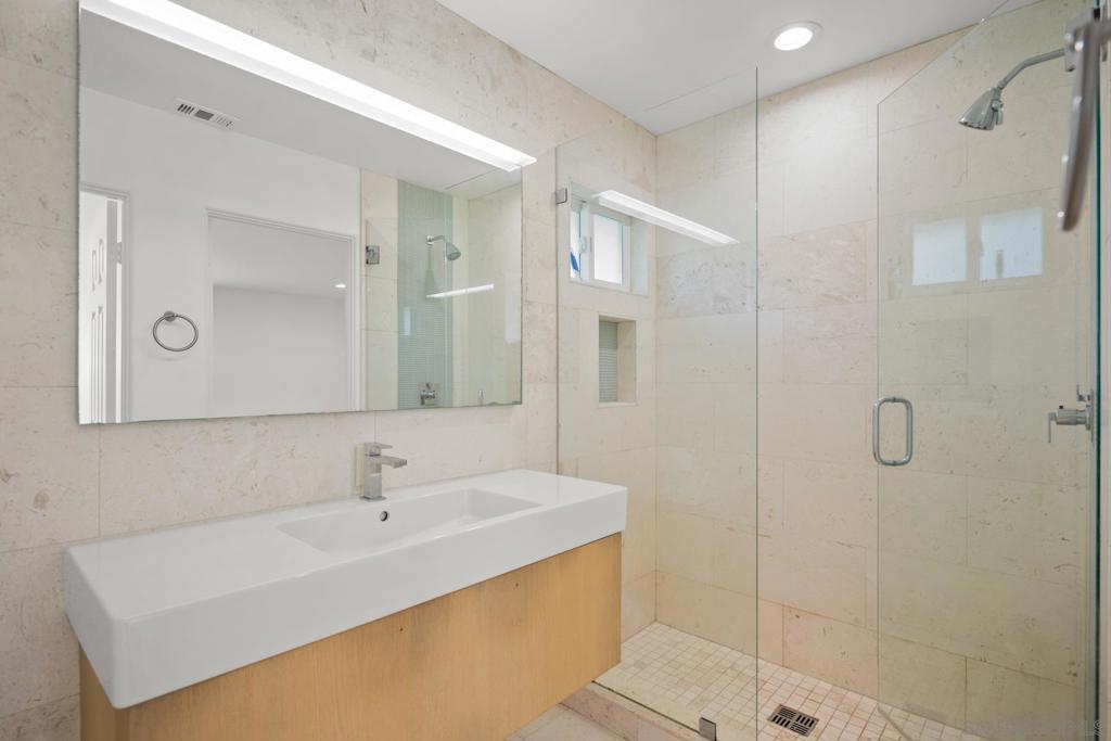 MLS #250041429SD image #17