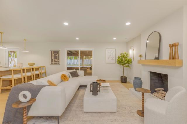 Detail Gallery Image 7 of 27 For 15926 Napa St, North Hills,  CA 91343 - 3 Beds | 2 Baths