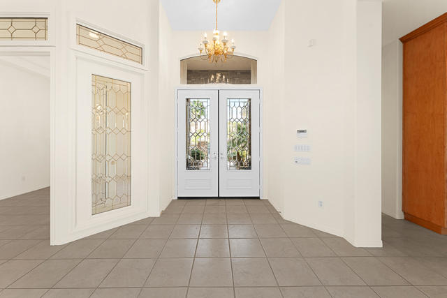 37159 Turnberry Isle Drive, Palm Desert CA: https://media.crmls.org/mediaz/a29d5623-a958-4f75-95e2-e0fa9842cb3f.jpg