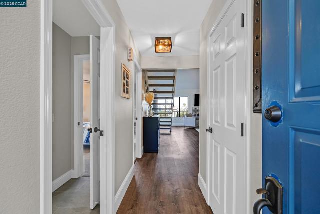 5727 Cutter Loop, Discovery Bay CA: https://media.crmls.org/mediaz/a29d6329-6809-4e75-b221-5abd3fa04fba.jpg