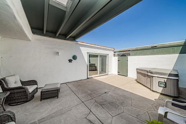 Detail Gallery Image 13 of 24 For 3621 Vista Campana South #92, Oceanside,  CA 92057 - 2 Beds | 2 Baths