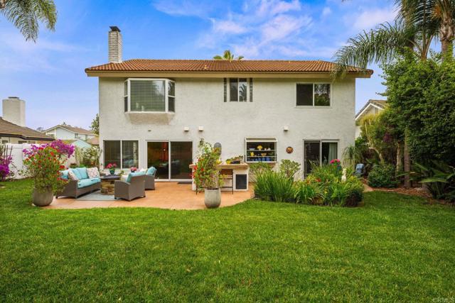 2702 Jacaranda Avenue, Carlsbad CA: https://media.crmls.org/mediaz/a29dce3b-a9b5-4d97-8d96-e6784647b7d3.jpg