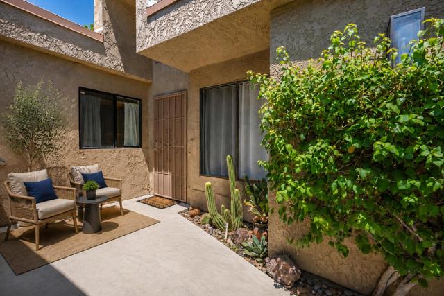 48963 Canyon Crest Lane, Palm Desert, CA 92260