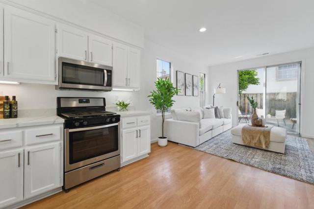 560 Villa Centre Way, San Jose CA: https://media.crmls.org/mediaz/a29f478e-f206-4996-9325-d2986c5524b5.jpg