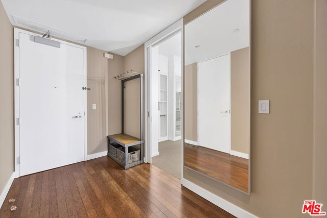 6250 Hollywood Boulevard, Los Angeles CA: https://media.crmls.org/mediaz/a2a077c2-7c41-43d7-8308-0fcc16cc1e7a.jpg