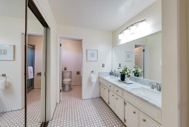 261 Sea Ridge Road, Aptos CA: https://media.crmls.org/mediaz/a2a0dce6-8eb0-4510-985a-0ed951236a67.jpg