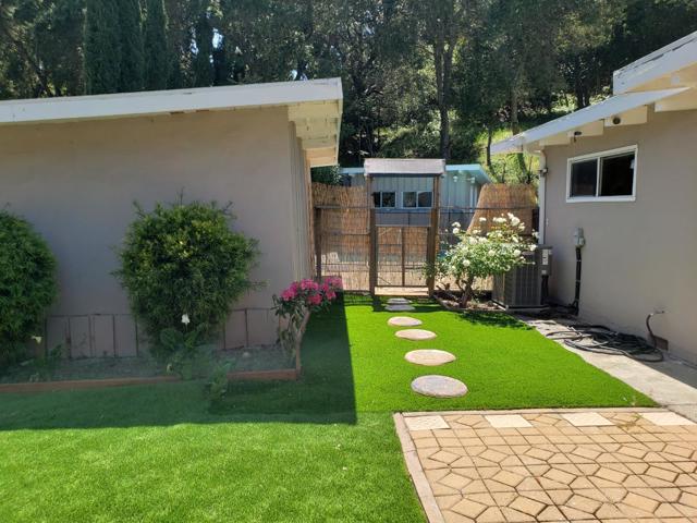 528 Moraga, Orinda CA: https://media.crmls.org/mediaz/a2a24ab6-2428-4735-968e-e50d5ddfd255.jpg