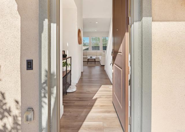 Detail Gallery Image 4 of 50 For 27776 Heritage Ln, Valley Center,  CA 92082 - 3 Beds | 2/1 Baths