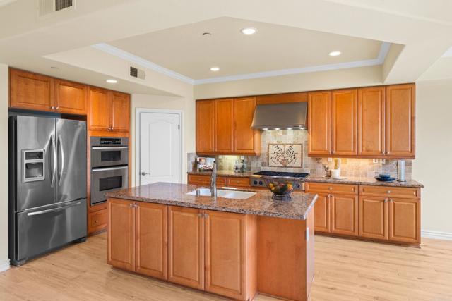 Image 4 of 23 For 2744 Carlsbad Boulevard 205