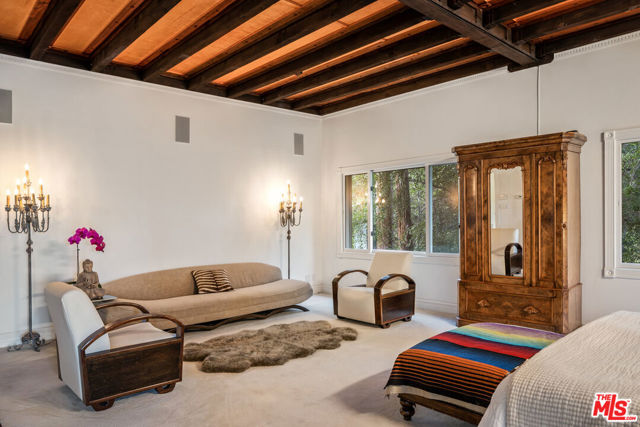 Image 12 of 33 For 7770 Firenze Avenue