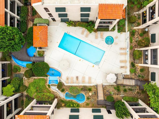 2727 Morena Blvd, San Diego CA: https://media.crmls.org/mediaz/a2a50fca-327d-4100-9fa9-c31fcda8576a.jpg