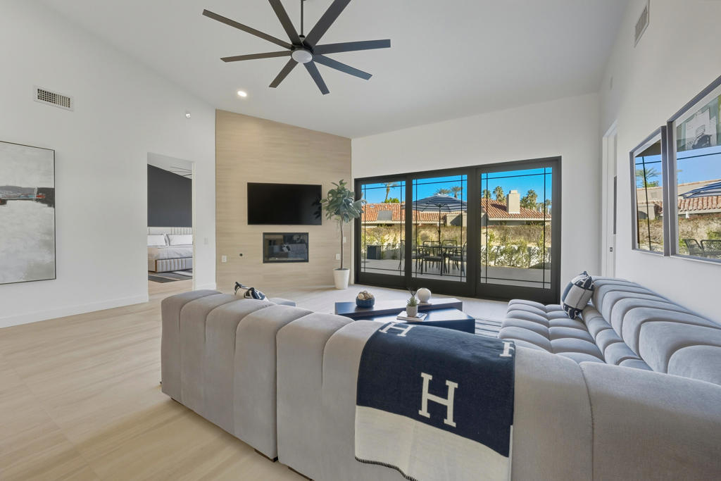 MLS #219139615DA image #17