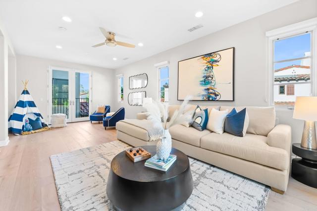 Detail Gallery Image 11 of 22 For 16622 Sweet Leilani Ln, San Diego,  CA 92127 - 4 Beds | 4/1 Baths