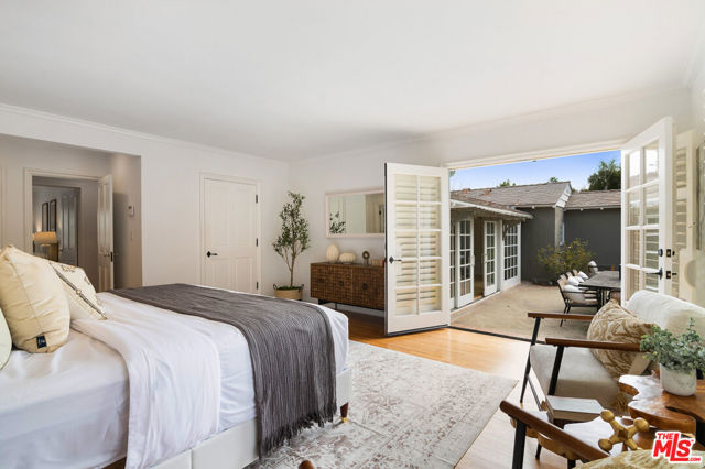Drew Fenton | 157 N Woodburn Drive Los Angeles CA | MLS: 7226976