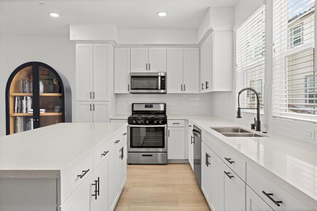 408 Carina, Escondido CA: https://media.crmls.org/mediaz/a2a81d3c-1efa-4d95-b57e-eb2afbb1a81e.jpg