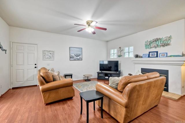 Detail Gallery Image 20 of 41 For 489 N. Cleveland Street, Oceanside,  CA 92054 - 3 Beds | 2/1 Baths
