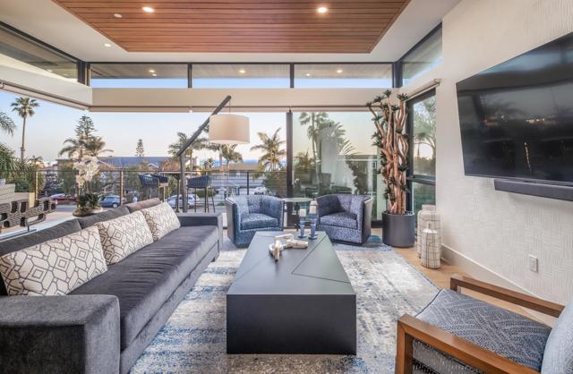 5170 Carlsbad Boulevard, Carlsbad CA: https://media.crmls.org/mediaz/a2a92477-f440-4386-8814-9bafcb1899da.jpg