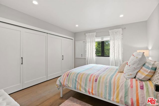 3134 Granville Avenue, Los Angeles CA: https://media.crmls.org/mediaz/a2ac0d75-147b-4739-a95e-c7df023f8bdb.jpg