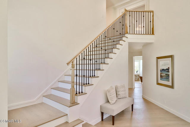 3327 Olivegrove Place, Thousand Oaks CA: https://media.crmls.org/mediaz/a2aeb34a-2bfe-4f42-ab7e-d30a4070cbd2.jpg