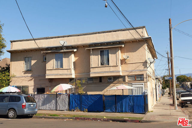 701 N Fickett Street, Los Angeles CA: https://media.crmls.org/mediaz/a2afd60c-0ac8-4712-ae24-177d4893967d.jpg