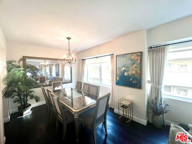 10520 Wilshire Boulevard, Los Angeles CA: https://media.crmls.org/mediaz/a2b1db52-045e-45a7-9189-1c7c9f00c9b9.jpg