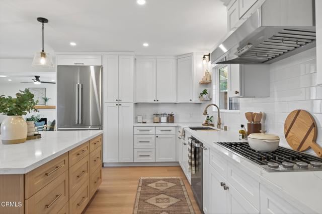 Detail Gallery Image 21 of 71 For 511 Beverly Cir, Camarillo,  CA 93010 - 4 Beds | 3 Baths