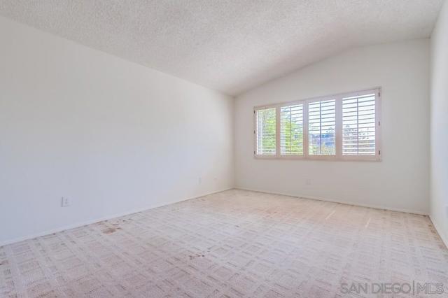 3773 Catamarca Dr, San Diego CA: https://media.crmls.org/mediaz/a2b39e9f-a7bb-419c-8719-3cc9213a2a44.jpg