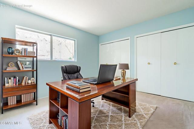 2085 Rayshire Street, Thousand Oaks CA: https://media.crmls.org/mediaz/a2b5825b-1136-4ac7-8ad6-35e70a4ab603.jpg