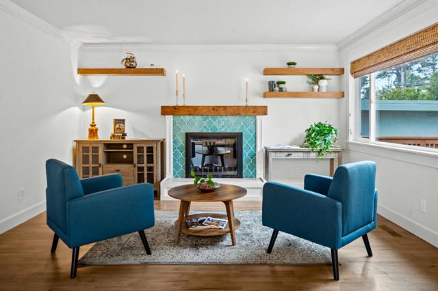 1321 David Avenue, Pacific Grove CA: https://media.crmls.org/mediaz/a2b5c2ae-a171-4366-bd8e-f50293cf416c.jpg