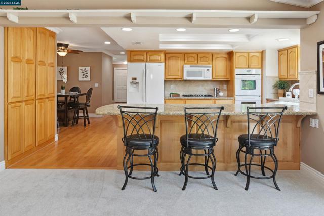 3509 Gulfstream Street, Pleasanton CA: https://media.crmls.org/mediaz/a2b6e4d2-cac1-476f-9f70-7392933ce16c.jpg