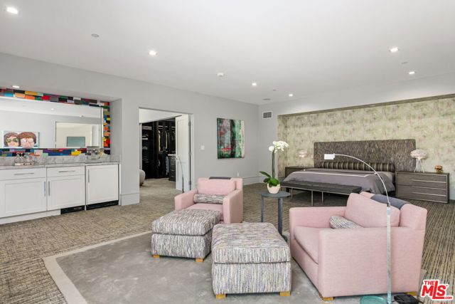 Drew Fenton | 10472 Revuelta Way Los Angeles CA | MLS: 7135109