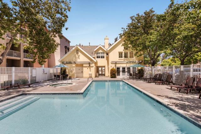 2009 Showers Drive, Mountain View CA: https://media.crmls.org/mediaz/a2b7a0db-c8e6-45e4-a135-f4d0fb959175.jpg