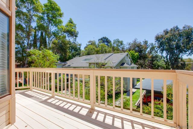 427 Conifer Glen, Escondido CA: https://media.crmls.org/mediaz/a2b84ffa-61db-4ad6-871a-d609526fd540.jpg