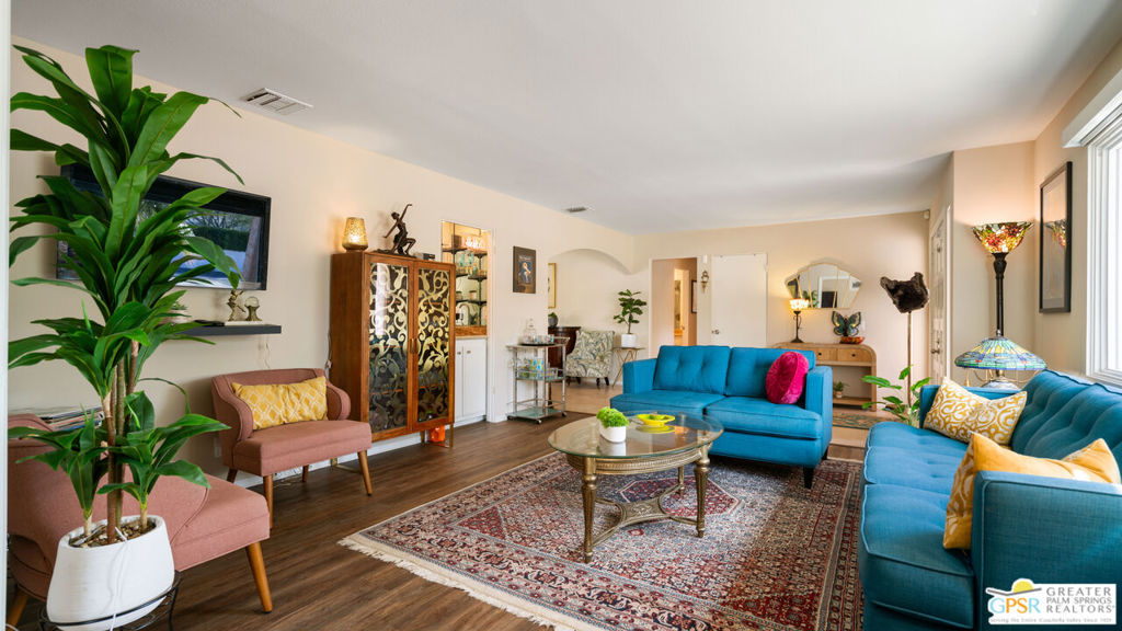 MLS #25605587PS image #3