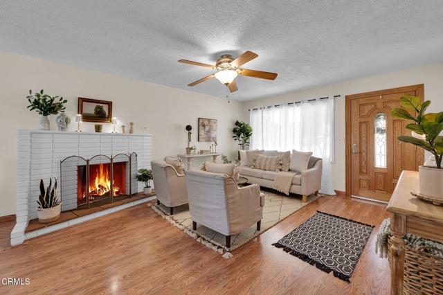 1740 Laguna Drive, La Habra CA: https://media.crmls.org/mediaz/a2b9a9b6-8734-410e-8ab7-3561d62dec31.jpg