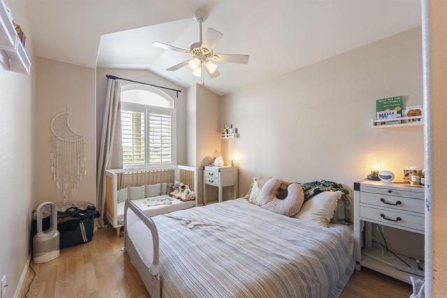 Detail Gallery Image 33 of 46 For 633 Cantara Ln, Vista,  CA 92081 - 3 Beds | 2/1 Baths